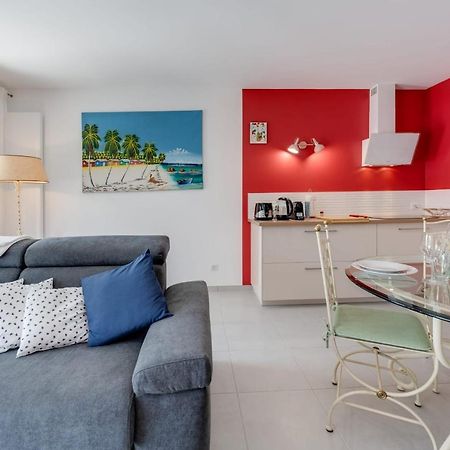 Emergence - Apartment 1 Bedroom 2-4 Pers Garage And Terrace Annecy Exteriör bild