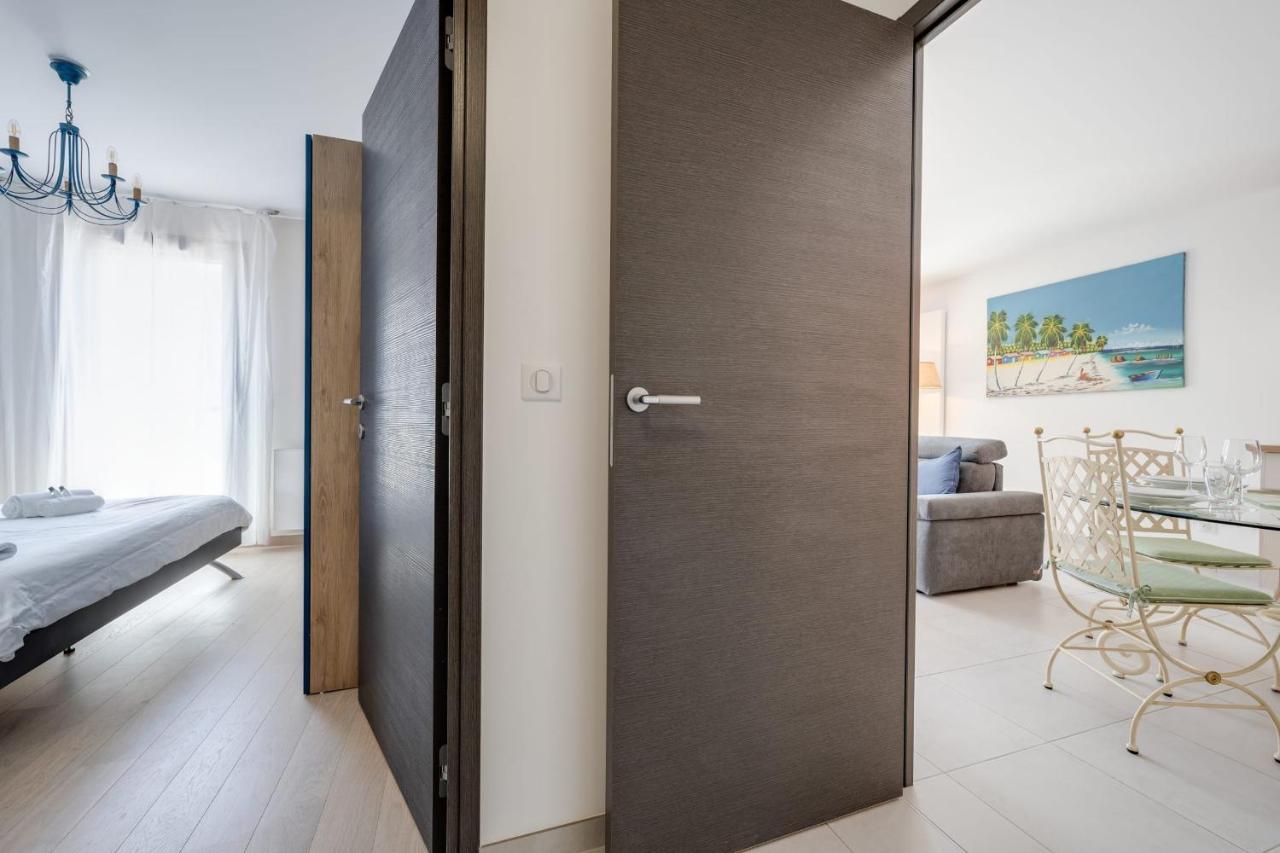 Emergence - Apartment 1 Bedroom 2-4 Pers Garage And Terrace Annecy Exteriör bild