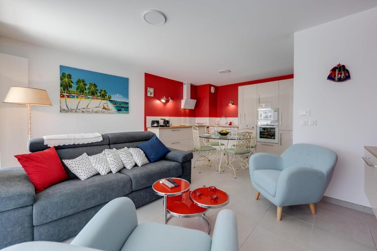 Emergence - Apartment 1 Bedroom 2-4 Pers Garage And Terrace Annecy Exteriör bild