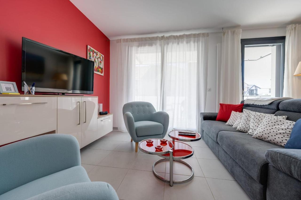 Emergence - Apartment 1 Bedroom 2-4 Pers Garage And Terrace Annecy Exteriör bild